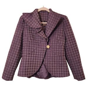 Due' per Due'  Textured blazer